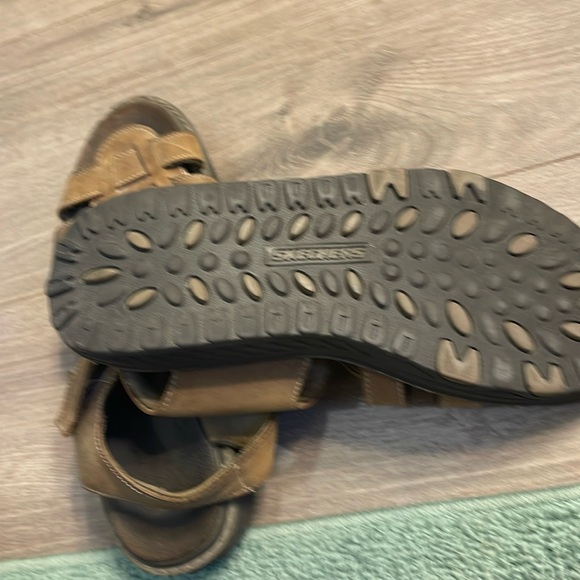 Sketchers Chocolate  Brown  Shape Up leather Sandles - Picture 1 of 5